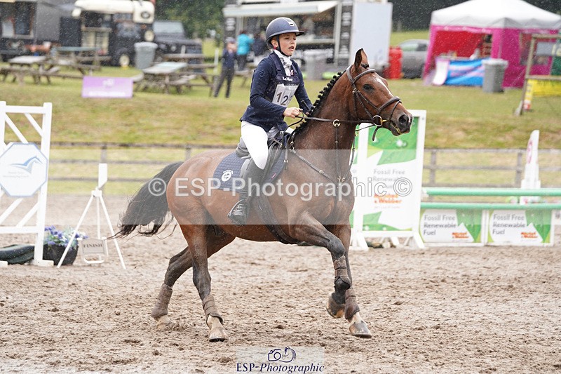 240824X-122346-24007 - 80cm Round 1 12.00 to 13.00