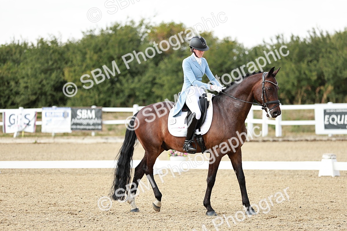 SBM_004616 - Class 10 - FEI Inter 1 Silver