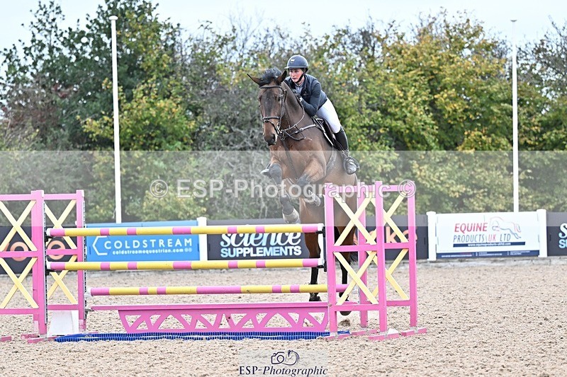 251015-151002-00845 - Cls 6 Foxhunter and 1.20m Open