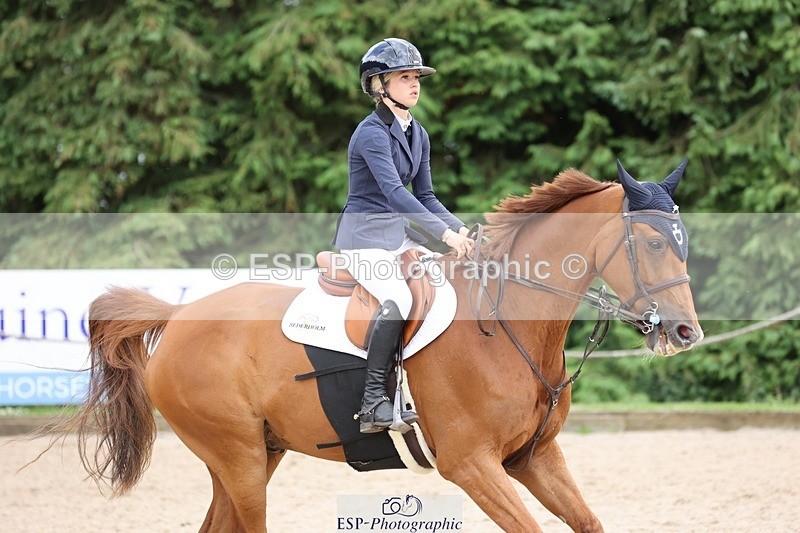 240711-160441-29275 - Cls 124 Foxhunter