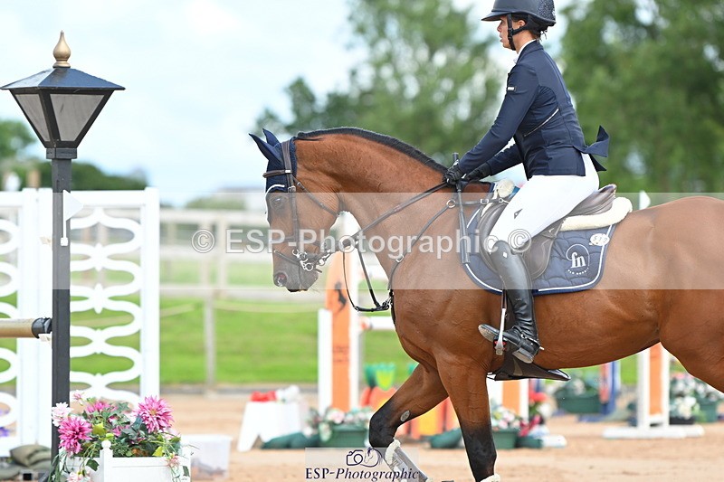 230721A-154055-07368 - Cls 10, 2 Star Big 1.45m Start to break