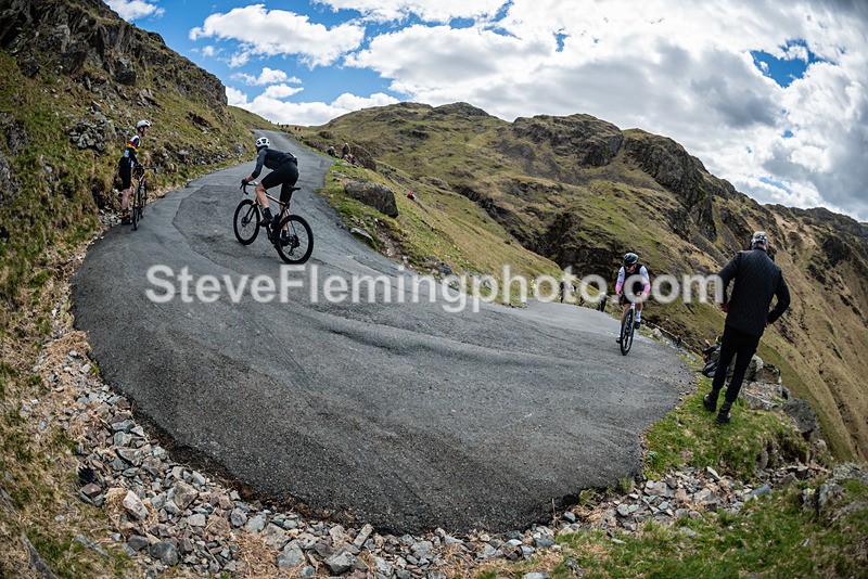 115851 - Hardknott Hairpin 11.00 - 12.00