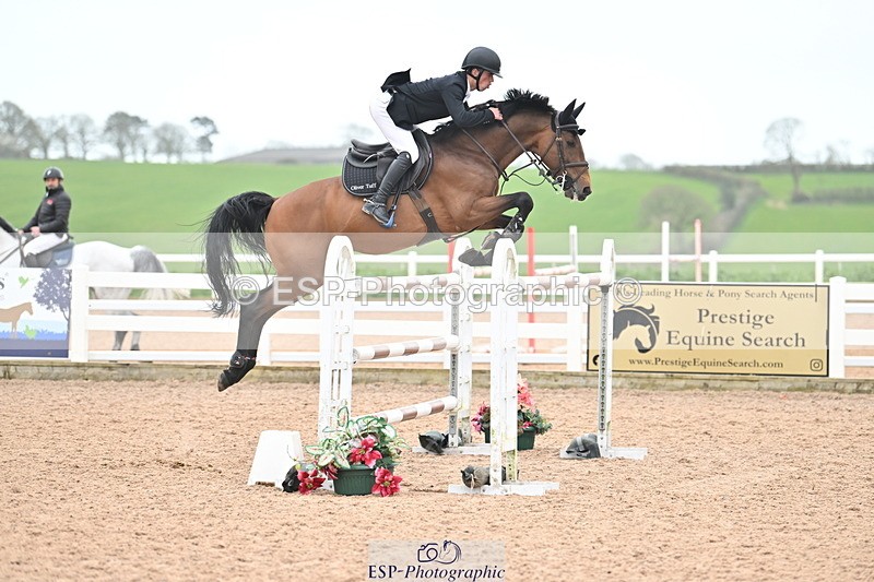 240406A-164125-04445 - Cls 18 National 1.40m Open