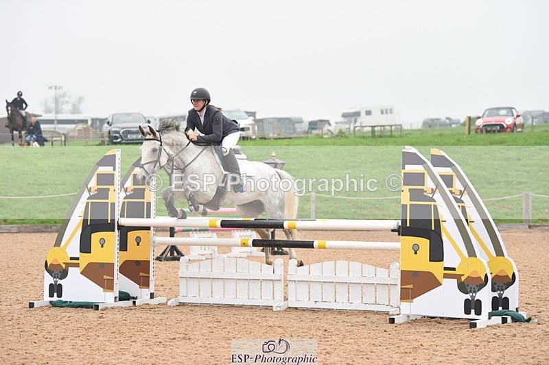 230916A-164034-05610 - Cls 19 Snr 1.10m Derby