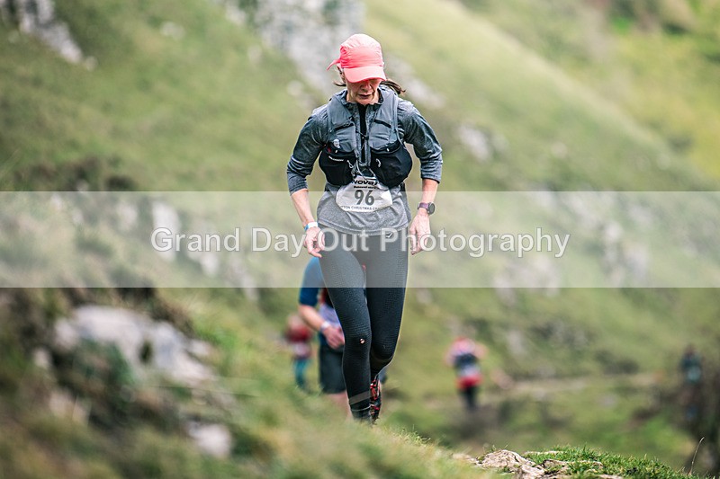 Litton-492 - Litton Christmas Cracker Fell Race (Limestone Series) Sunday 14th December 2025