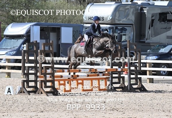 BPP_9933 - CLASS 19 SUN Senior British Novice/ 90cm Open