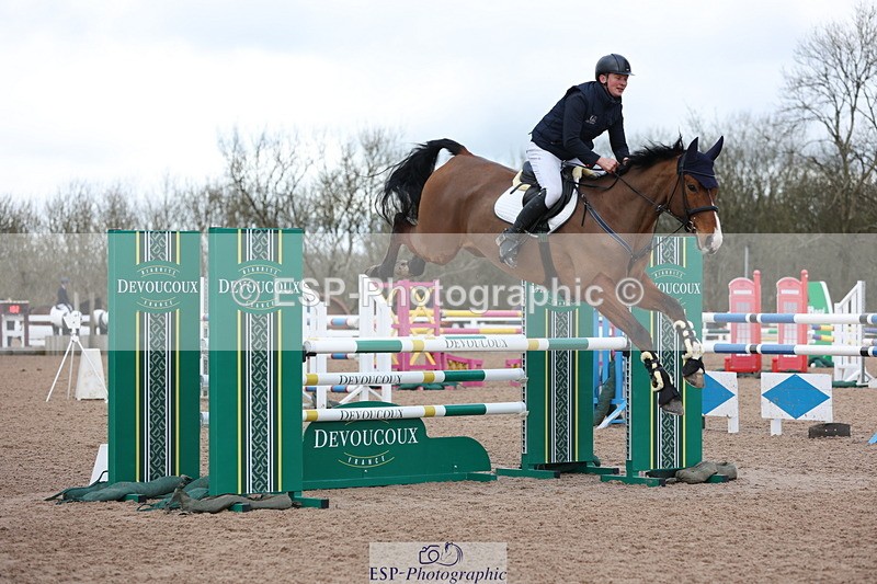 240223A-130011-01314 - Cls 5 Newcomers and 1.10m Open