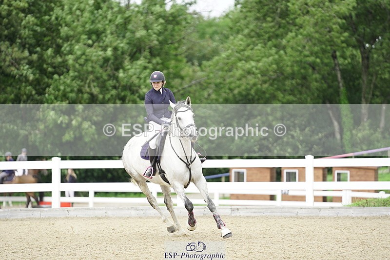 230728A-131240-02089 - Cls 9 85cm Amateur Quali
