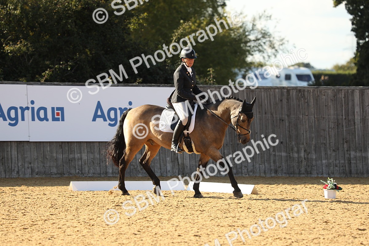 SBM_28564 - D20 - Grand Tour Championship - Elementary 44