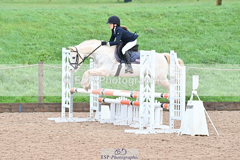 231203A-110959-00743 - Cls 16+17 Club and Schools 80cm