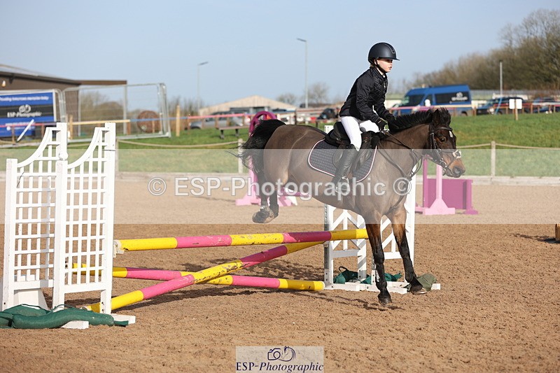 240210A-105117-00610 - Cls 17+18 Club and Schools 70cm