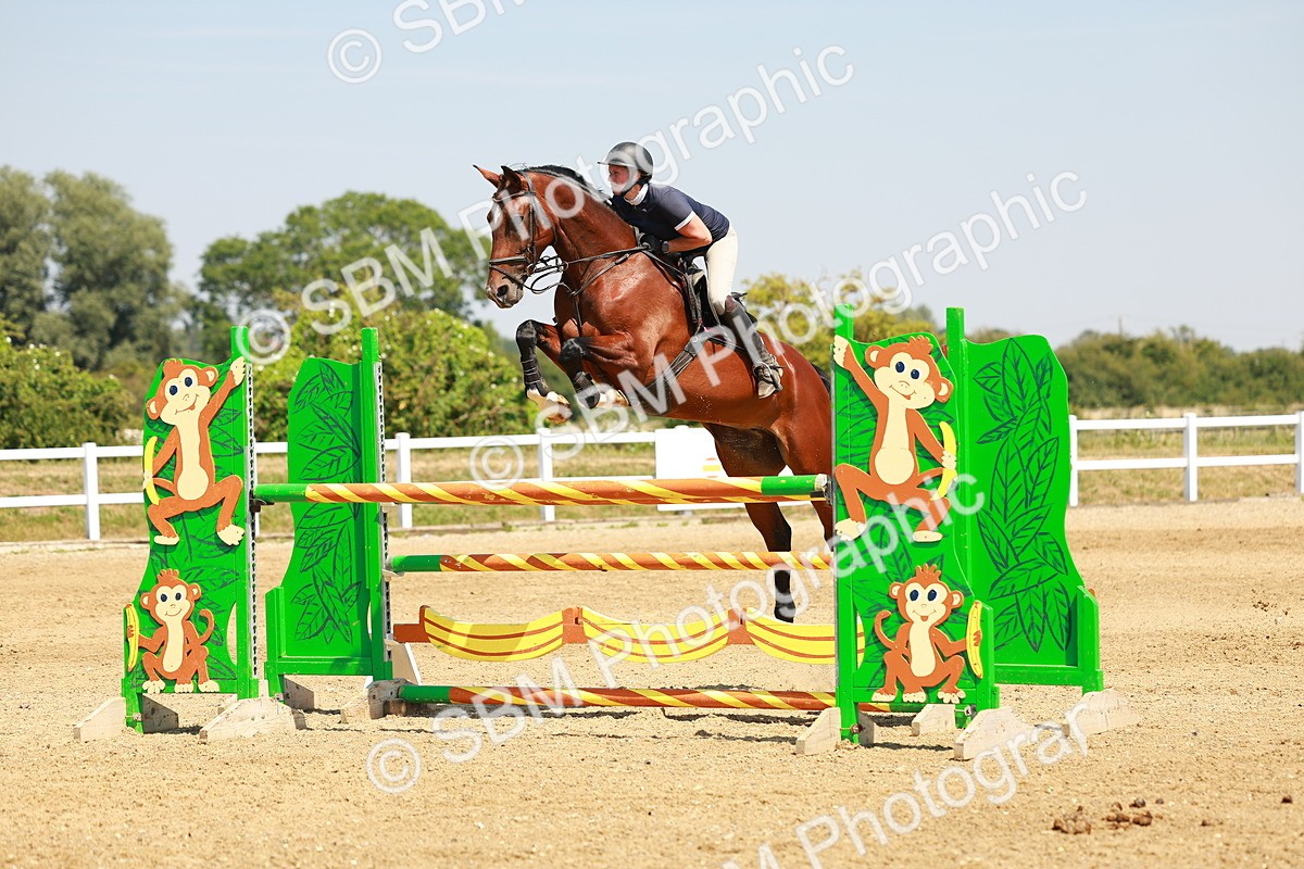 SBM_002029 - Class 5 - Senior Foxhunter - 1.20m