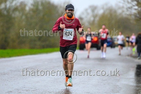 Tomscott26-915268 - Start & 10 Mile