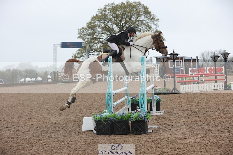 250418-094048-00484 - 075-Susan-Joy.Keeping-WARPAINT