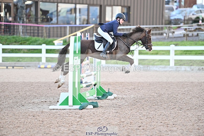 231119A-083627-04145 - Sun Cls 2 British Novice & 80cm Open