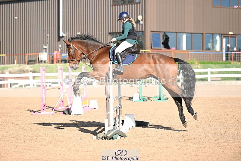 241026A-143417-01360 - SAT Cls 16-18 Children on Horses