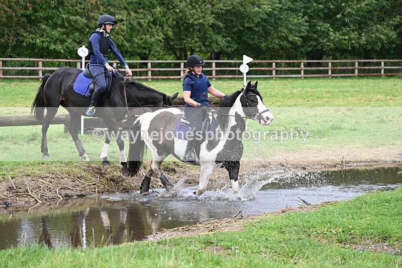 WJ6_2858 - Time at Photographer 11:01 to 11:20