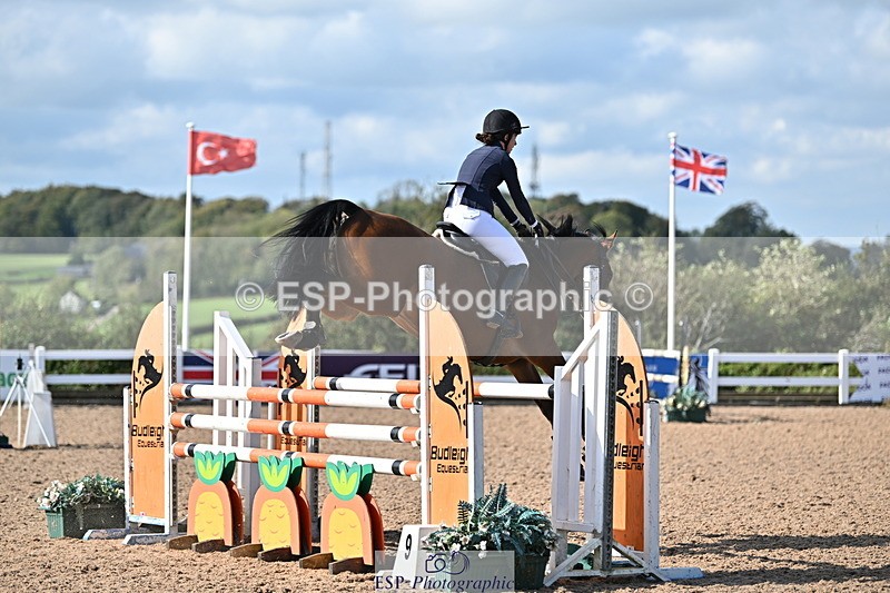 241005A-134003-04075 - SAT Cls 19 1.10m Amateur Quali