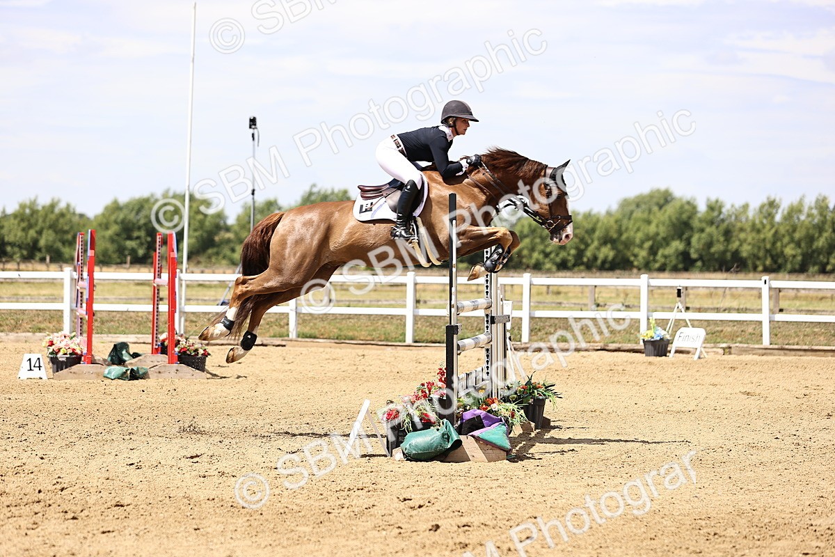 SBM_010278 - Class 9 - Senior Foxhunter - 1.20m Open