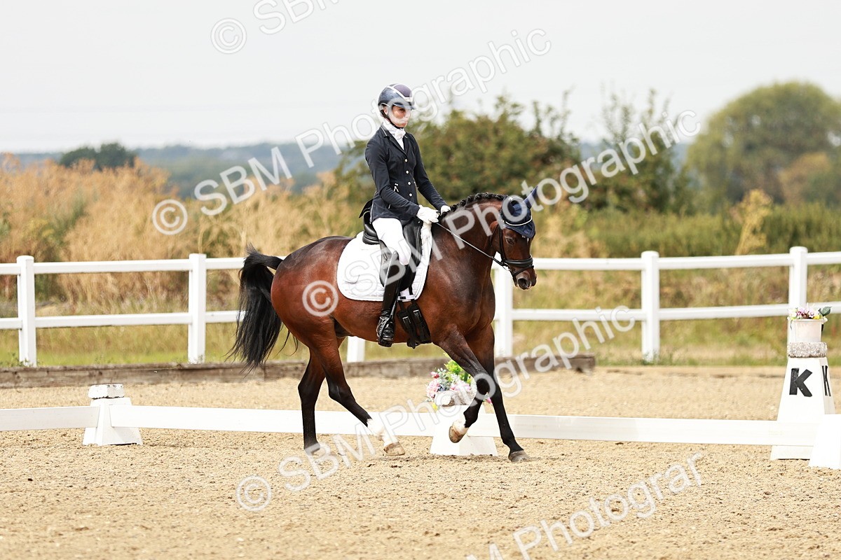 SBM_003733 - Class 7 - Advanced Medium 6 Gold - 13.16-14.36