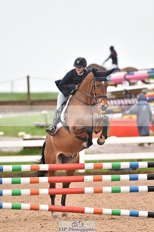 230331A-121102-00738 - Cls 9 95cm Amateur Quali