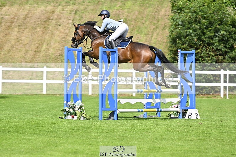 250613A-104703-00574 - Cls 1 Snr Newcomers and 1.10m Open