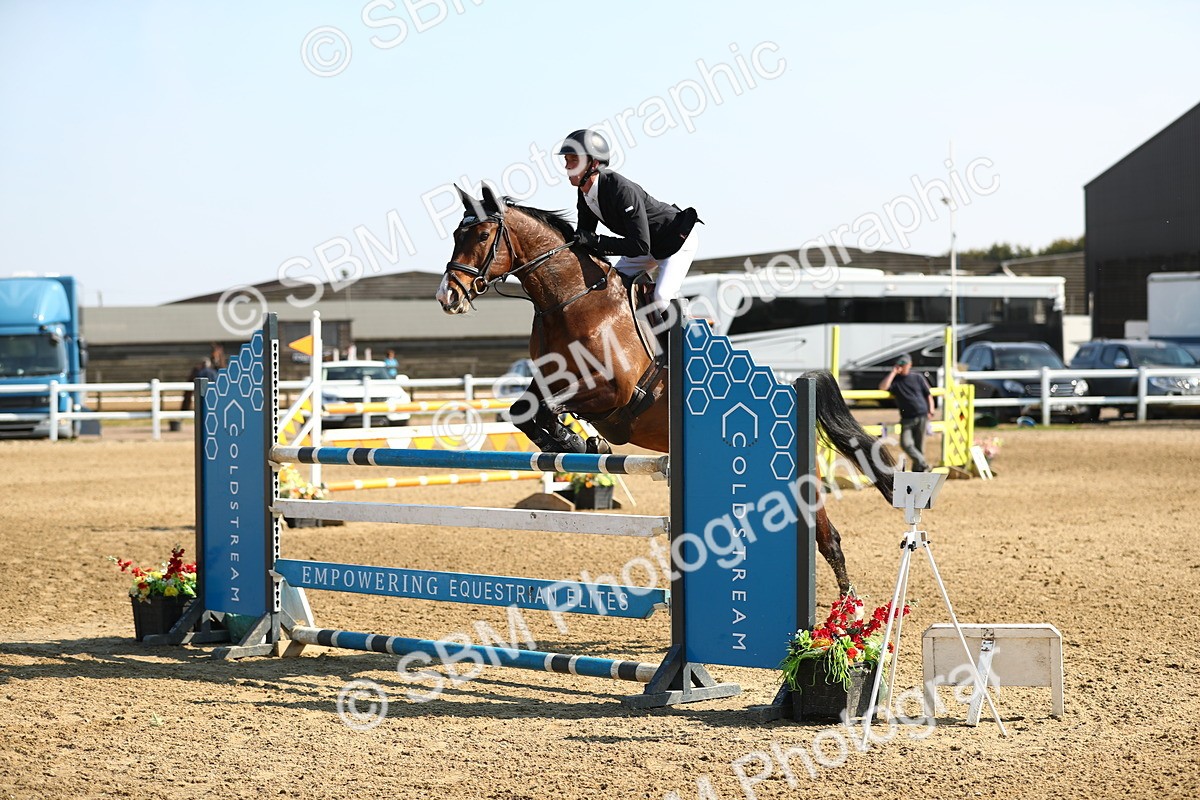 SBM_001276 - Class 5 - Senior Foxhunter - 1.20m