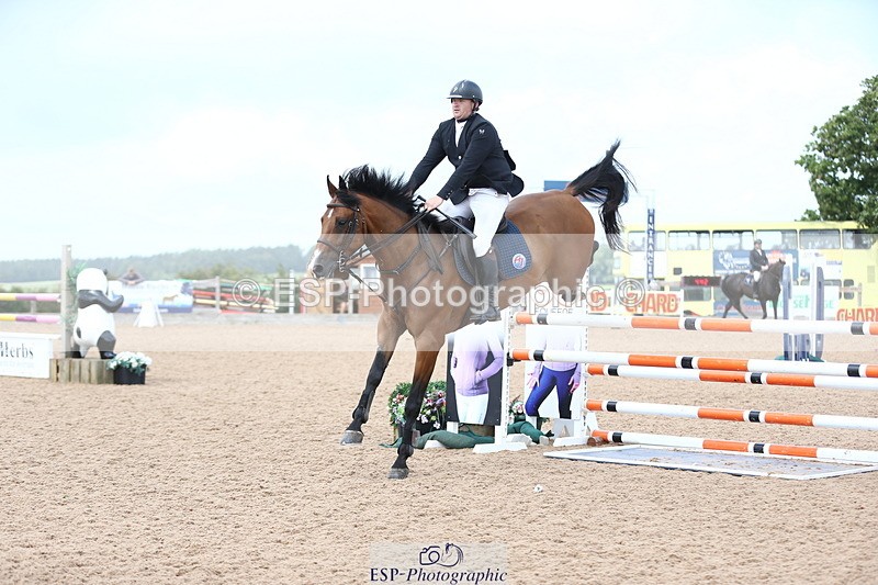 230812A-122841-09006 - Cls 32 Foxhunter