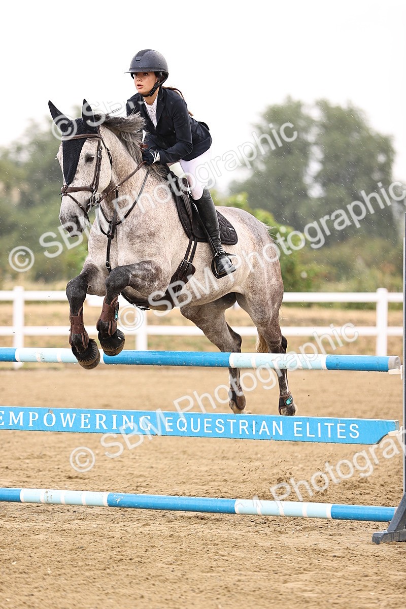 SBM_026601 - Class 12 - Amateur Championship Qualifier 1.05m