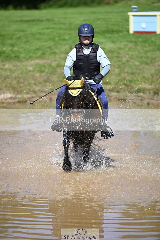 240728B-112608-01058 - Theo's Group XC