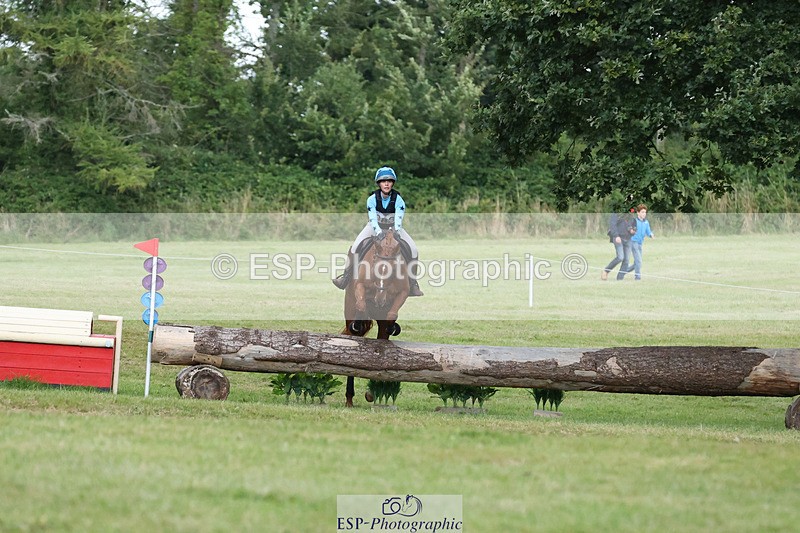 240825X-175427-38440 - 80cm XC 17.30 to End