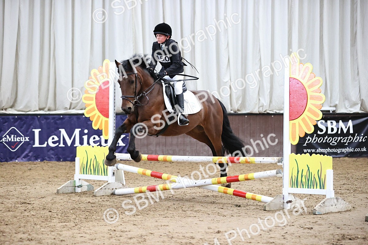 SBM_001822 - Class 5 - Henlow Veterinary Hospital 70cm