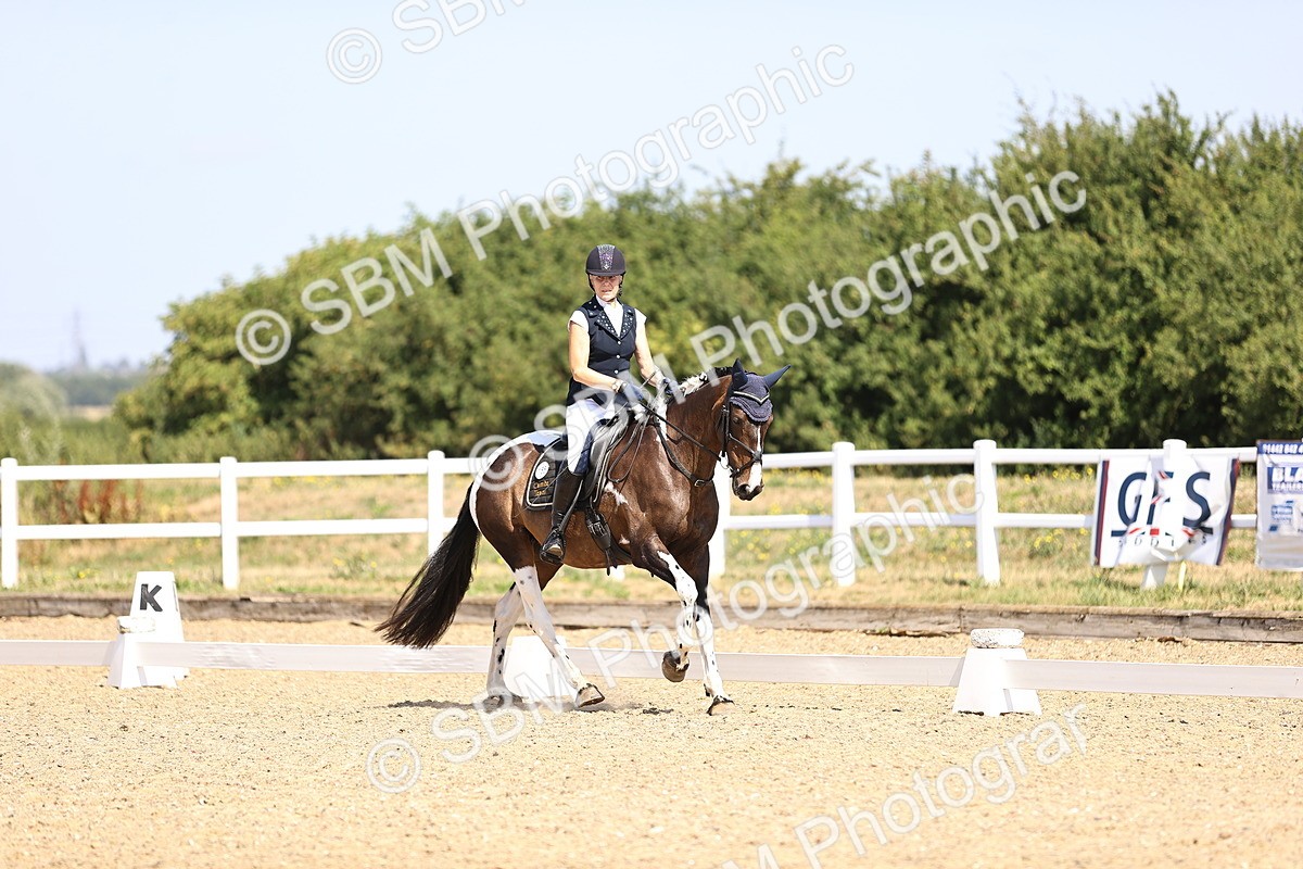 SBM_009410 - Novice 5 - 9.50-10.53