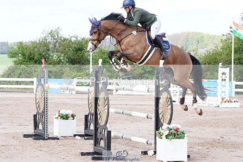 250427-112244-16196 - Cls 4 - 2 Star Small Tour