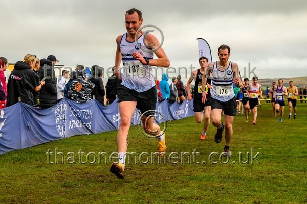 SCLan25-811590 - Senior Men Set Three