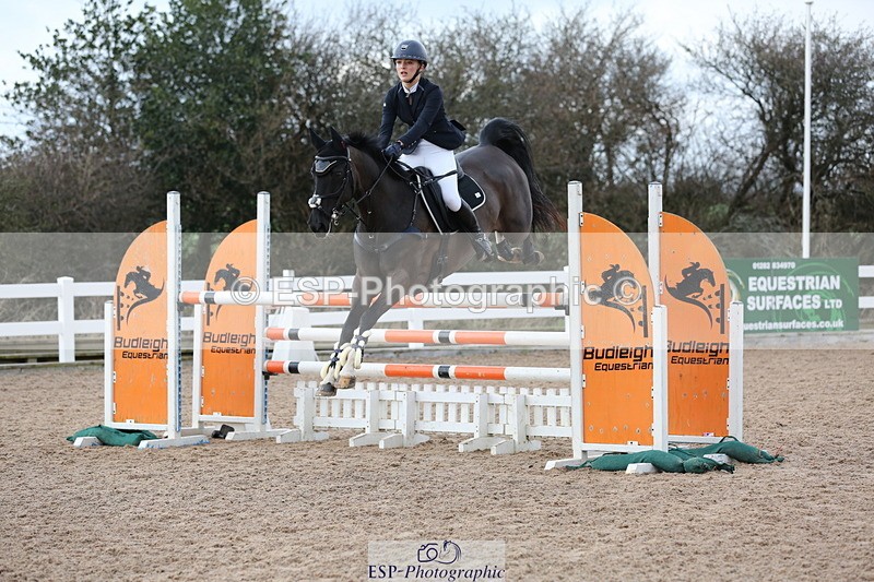 240211A-130109-03035 - Cls 9+10 Junior 1.15m, 1.20m and 1.25m