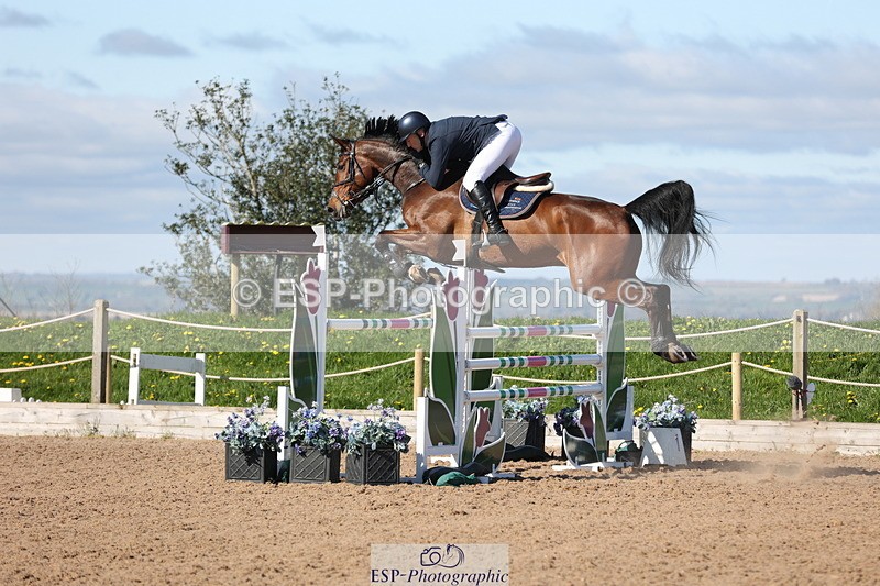 240419A-101334-05909 - Cls 2, 2 Star Small Tour 1.30m