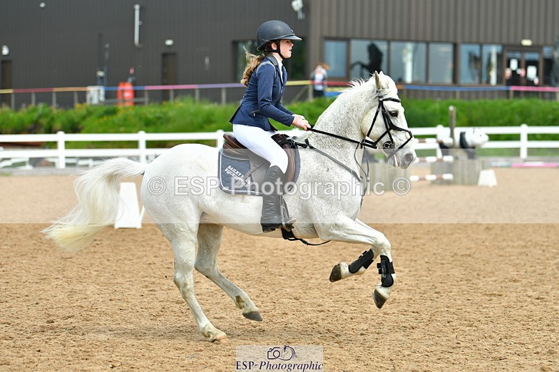 230514A-131510-02900 - Cls 25 Pony Foxhunter & 1.10m Open