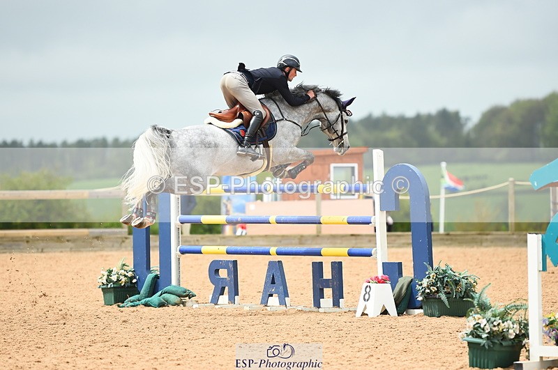 230505A-131438-04174 - Cls 22 Talent Seeker & 7 year old Quali