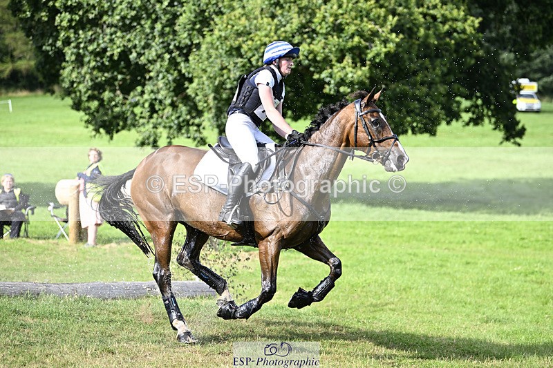 240804-180235-19182 - 755-Amber_Williams-THE_EMERALD_LILY