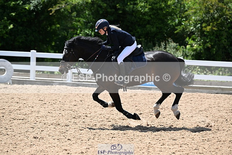 240609A-135151-05917 - Cls 25 Pony Newcomers and 1m Open