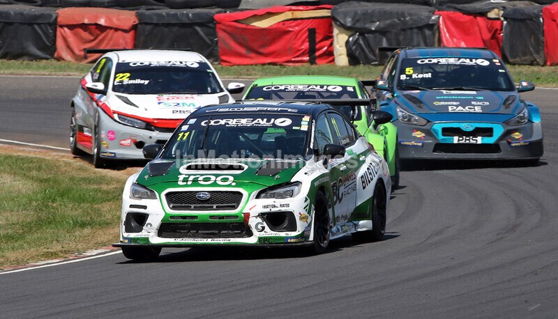  - TCR UK @ Castle Combe