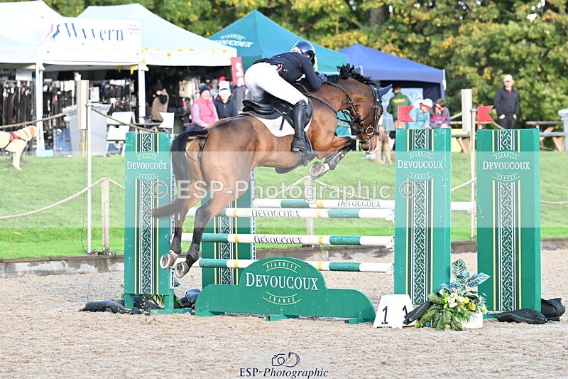 251024A-093308-06108 - B-104-Millie.Juleff