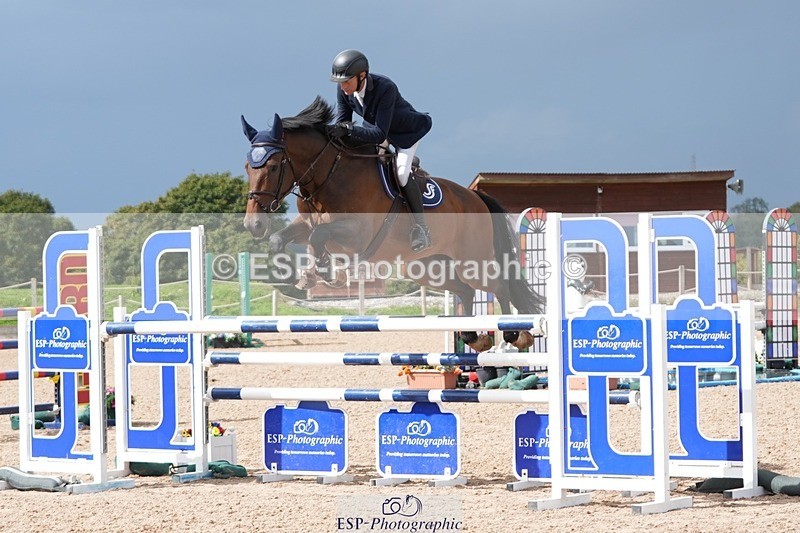 250913-122911-06895 - Cls 15 Snr Foxhunter