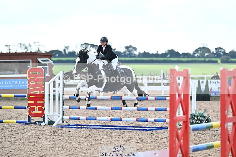 241004A-115547-01745 - Fri 08 85cm Amateur Quals