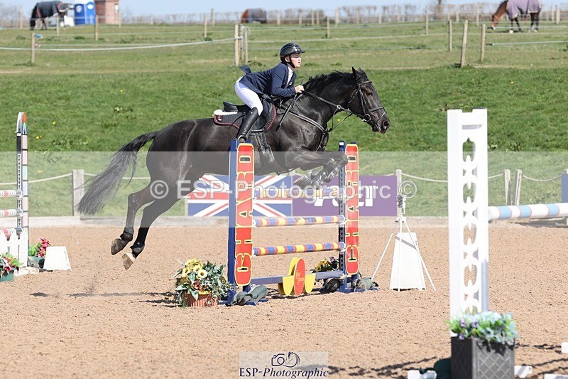 250402-130755-00724 - Cls 6 Foxhunter and 1.20m Open