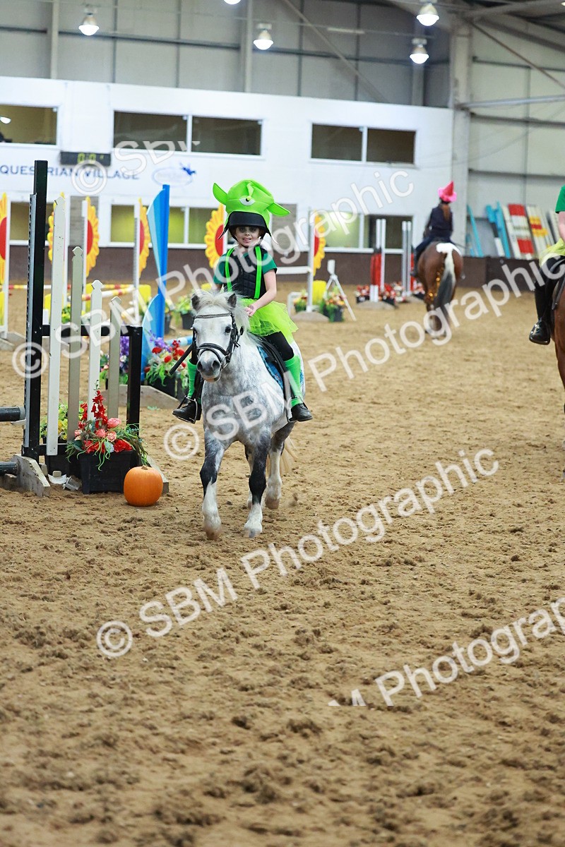 SBM_002823 - Class 4 - Pairs