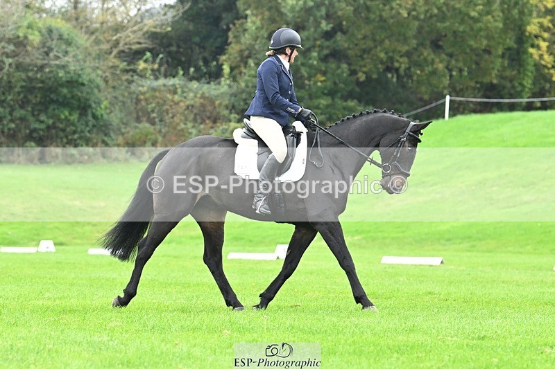 241024-145143-04627 - 421-Marie.Webber-BENNY'S.DOUBLE.DIAMOND