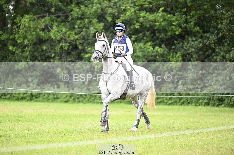 250524A-154650-14073 - C-253-Kirsty.Chabert-GLOBAL.EMPRESS