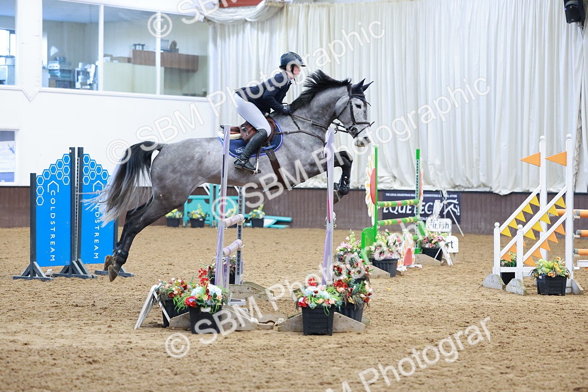 SBM_003450 - Class 11 - Senior Newcomers/ 1.10m Open